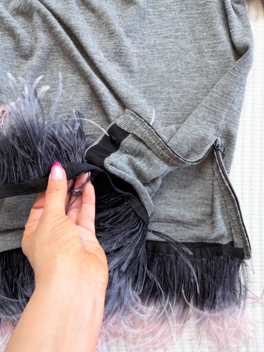 Milly Ostrich Plume Gray Scoop Neck Sweater - Picture 7 of 9